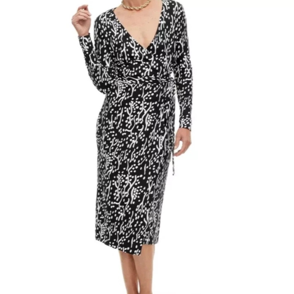 NWT Diane Von Furstenberg Wrap Dress Black & White Print Midi Femenine Career M